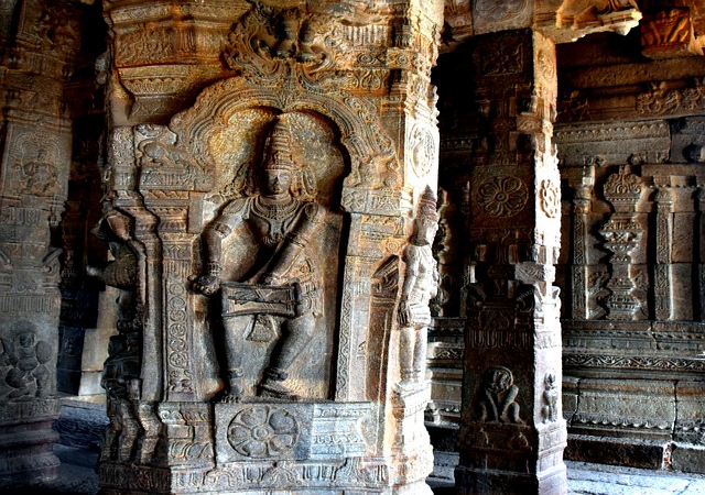 Lepakshi temple